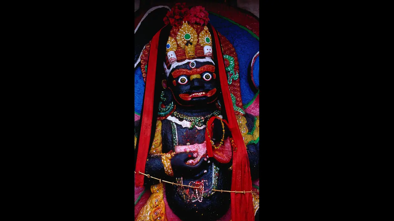 காசியை ஆட்சி செய்யும் கால பைரவர் பற்றி தெரியுமா? பலருக்கு தெரியாத வியக்க வைக்கும் தகவல்கள்..