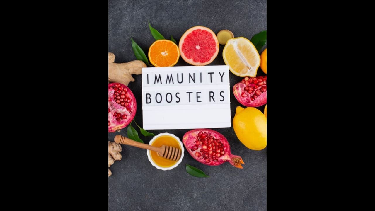 കൊവിഡ് കാലത്ത് പ്രതിരോധശേഷി കൂട്ടാൻ എന്തൊക്കെ കഴിക്കണം? 