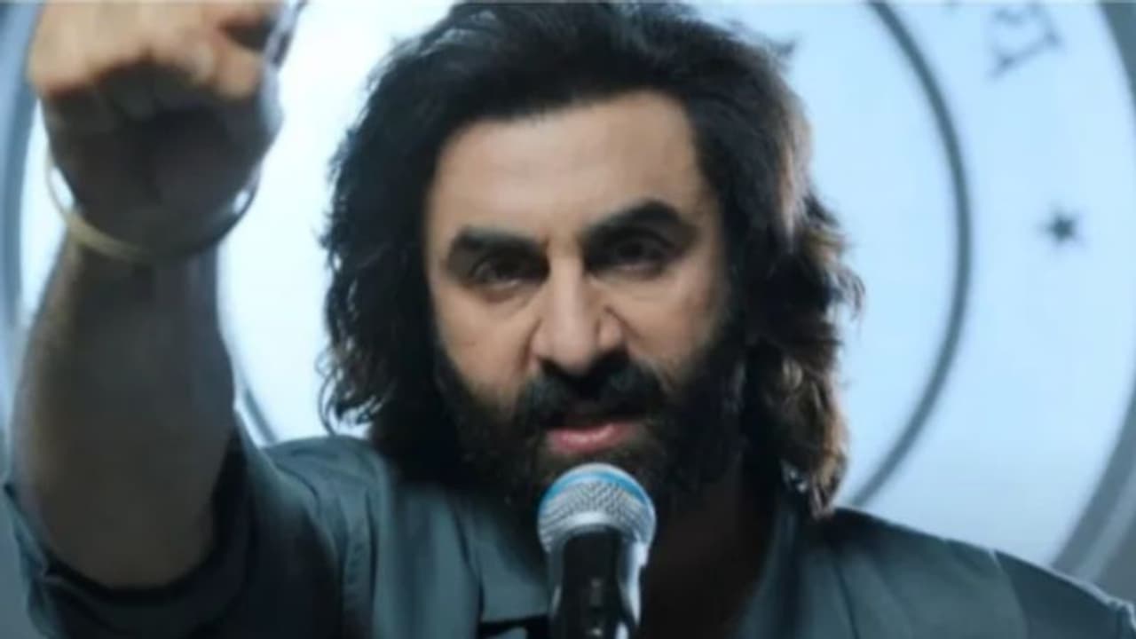 അനിമല് റെക്കോര്ഡിടുമോ, റിലീസ് ദിന കളക്ഷൻ അത്ഭുതപ്പെടുത്തുമോ? അനിമല് റെക്കോര്ഡിടുമോ, റിലീസ് ദിന കളക്ഷൻ അത്ഭുതപ്പെടുത്തുമോ?