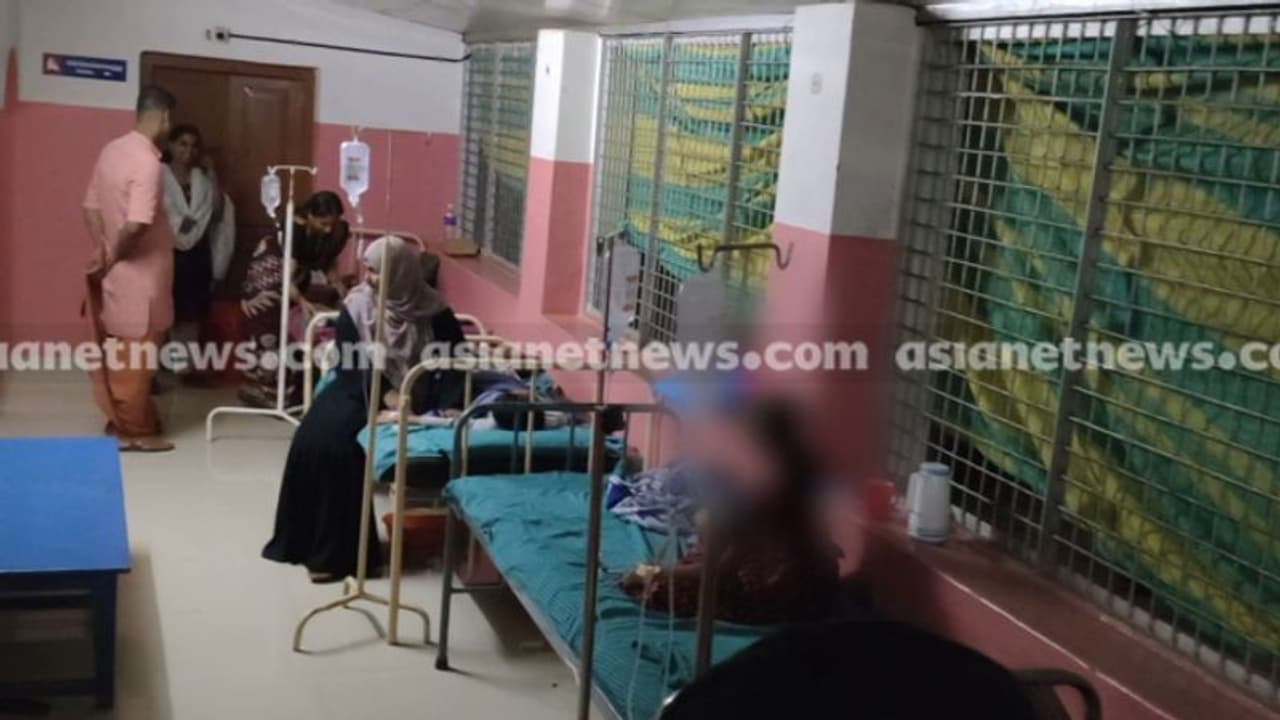 വാട്ടര് തീം പാര്ക്കിലേക്ക് വിനോദയാത്ര പോയ സ്കൂൾ കുട്ടികൾ അവശനിലയിൽ ആശുപത്രിയിൽ, 2 പേരുടെ നില ഗുരുതരം വാട്ടര് തീം പാര്ക്കിലേക്ക് വിനോദയാത്ര പോയ സ്കൂൾ കുട്ടികൾ അവശനിലയിൽ ആശുപത്രിയിൽ, 2 പേരുടെ നില ഗുരുതരം