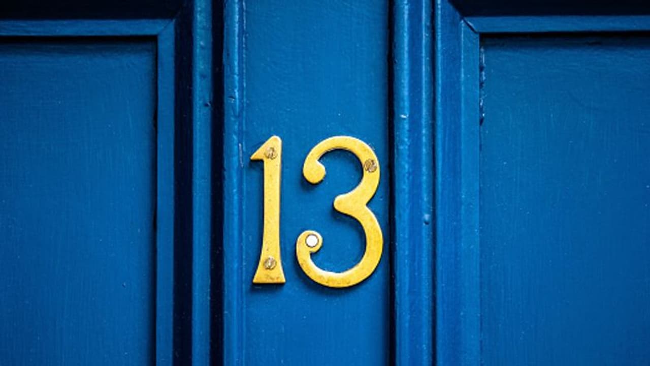 13 എന്ന അശുഭ സംഖ്യ; ലോകമെങ്ങും വ്യാപകമായ ഈ അന്ധവിശ്വാസത്തിന്‍റെ പിന്നിലെന്ത് ? 