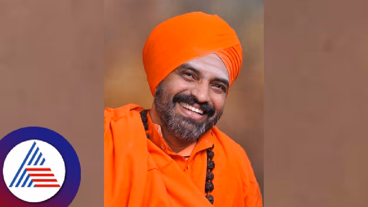 ಶಿವಯೋಗ ಮಾಡುವವ ಮಹಾ ಮಾನವ: ನಿಜಗುಣಾನಂದ ಸ್ವಾಮೀಜಿ ಶಿವಯೋಗ ಮಾಡುವವ ಮಹಾ ಮಾನವ: ನಿಜಗುಣಾನಂದ ಸ್ವಾಮೀಜಿ