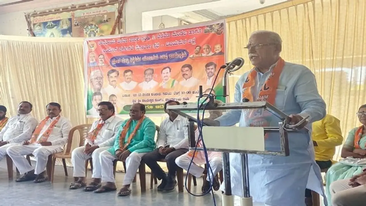 ಬಡವರ ಏಳ್ಗೆಗೆ ಟೊಂಕಕಟ್ಟಿ ನಿಂತ ಪ್ರಧಾನಿ ಮೋದಿ: ಸಂಸದ ರಮೇಶ ಜಿಗಜಿಣಗಿ 