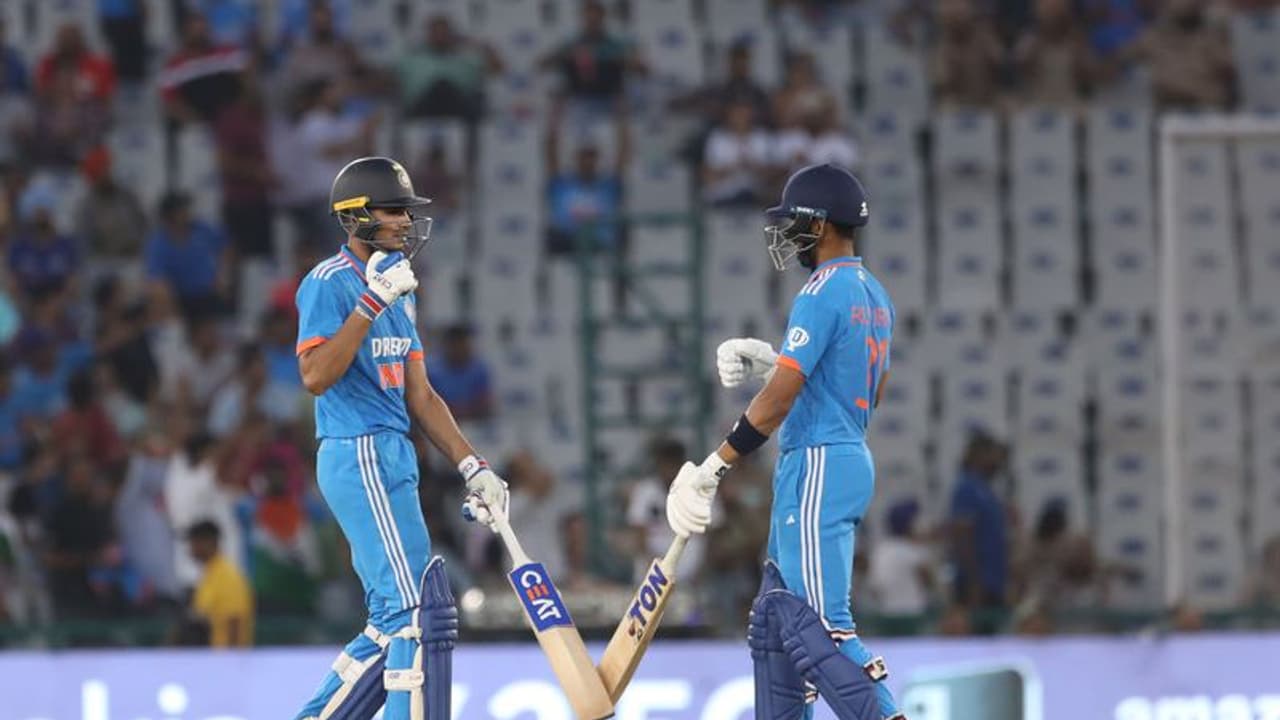  ടി20 ലോകകപ്പ് ടീമിലെ ഓപ്പണർ സ്ഥാനത്തേക്ക് ഇനി അവര്‍ തമ്മിൽ നേരിട്ടുള്ള ഷൂട്ടൗട്ട്; തുറന്നു പറഞ്ഞ് മുന്‍ താരം