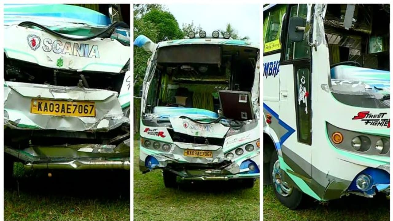 ശബരിമല തീർത്ഥാടകർ സഞ്ചരിച്ച ബസിടിച്ച് കാട്ടാനയ്ക്ക് ഗുരുതര പരിക്ക്, ബസ് തകർന്നു 