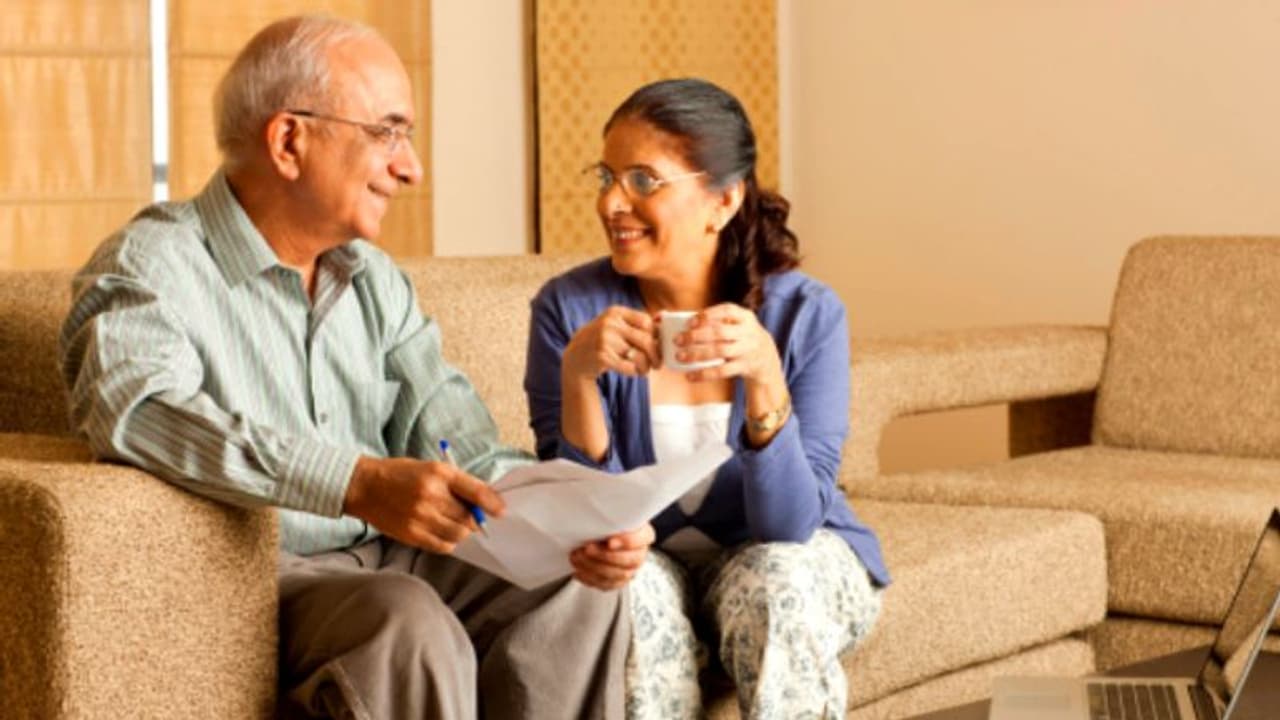 മുതിർന്ന പൗരനാണോ? ഈ നിക്ഷേപത്തിലൂടെ കൂടുതൽ നേടാം