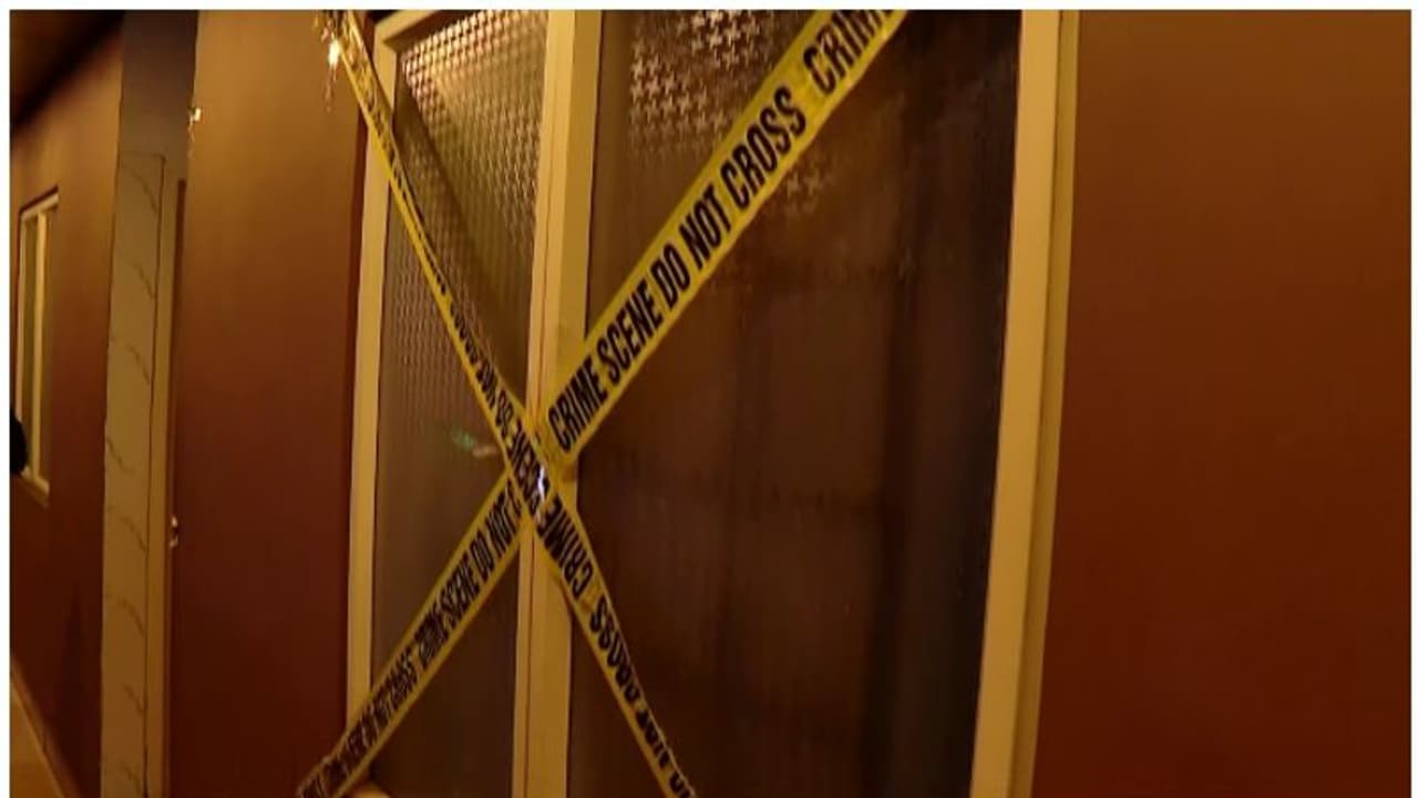 കൊച്ചിയിൽ ഒന്നര മാസം പ്രായമുള്ള കു‌‌ഞ്ഞിനെ ലോഡ്ജിൽ മരിച്ച നിലയിൽ കണ്ടെത്തിയ സംഭവം; കൊലപാതകം തന്നെയെന്ന് പൊലീസ്