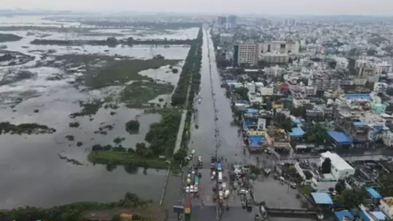 மிக்ஜம் புயல் வெள்ள நிவாரண நிதி: வாரி வழங்கிய கார்ப்பரேட் நிறுவனங்கள... யார் எவ்வளவு கொடுத்தாங்க தெரியுமா?
