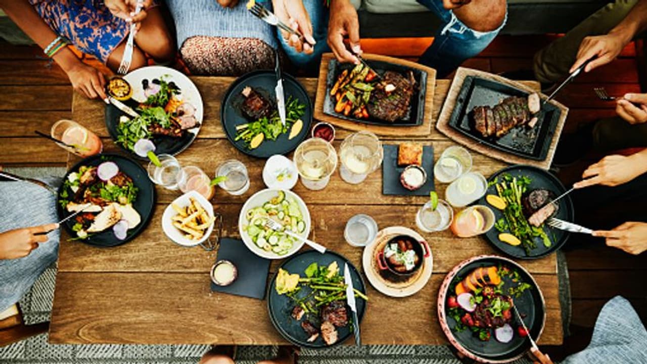 ക്യുആർ കോഡ് ചതിച്ചാശാനെ! ഓർഡർ ചെയ്ത ഭക്ഷണത്തിന്‍റെ ചിത്രം പങ്കുവച്ച യുവതിക്ക് ലഭിച്ചത് 50 ലക്ഷത്തിന്‍റെ ബില്ല്