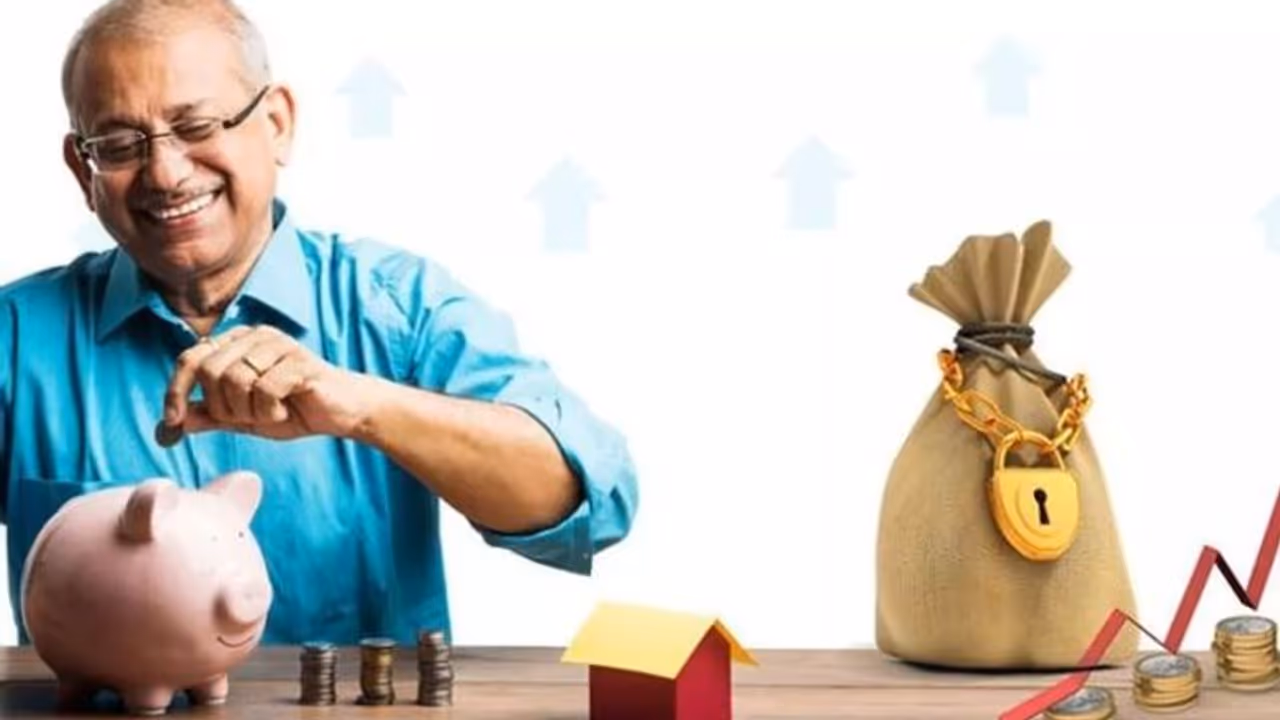 மூத்த குடிமக்களுக்கு 8% வட்டியை கொடுக்கும் 4 வங்கிகள்.. அருமையான முதலீட்டு திட்டம்..! மூத்த குடிமக்களுக்கு 8% வட்டியை கொடுக்கும் 4 வங்கிகள்.. அருமையான முதலீட்டு திட்டம்..!