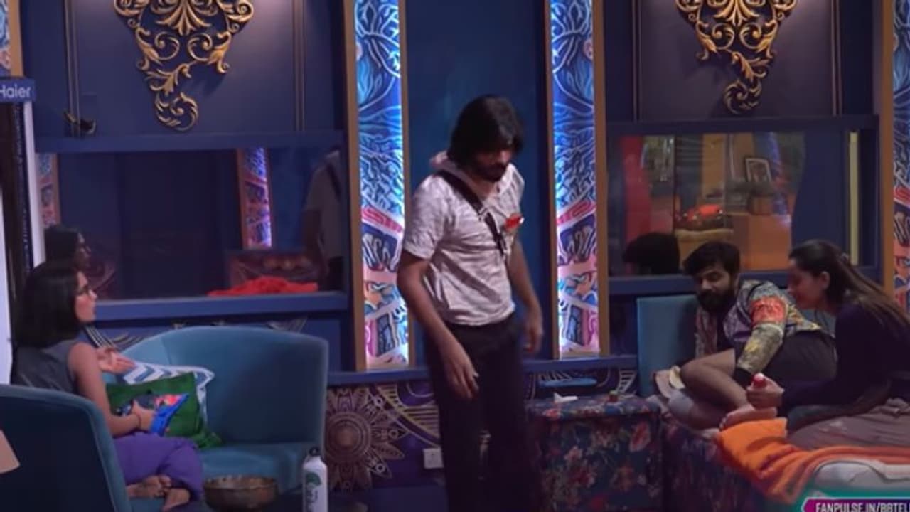 Bigg Boss Telugu 7: శోభాకి లక్కీ ఛాన్స్.. సీరియల్ బ్యాచ్లో గొడవలు.. ఆ ఇద్దరు కలిసి అమర్ దీప్ని టార్గెట్.. Bigg Boss Telugu 7: శోభాకి లక్కీ ఛాన్స్.. సీరియల్ బ్యాచ్లో గొడవలు.. ఆ ఇద్దరు కలిసి అమర్ దీప్ని టార్గెట్..