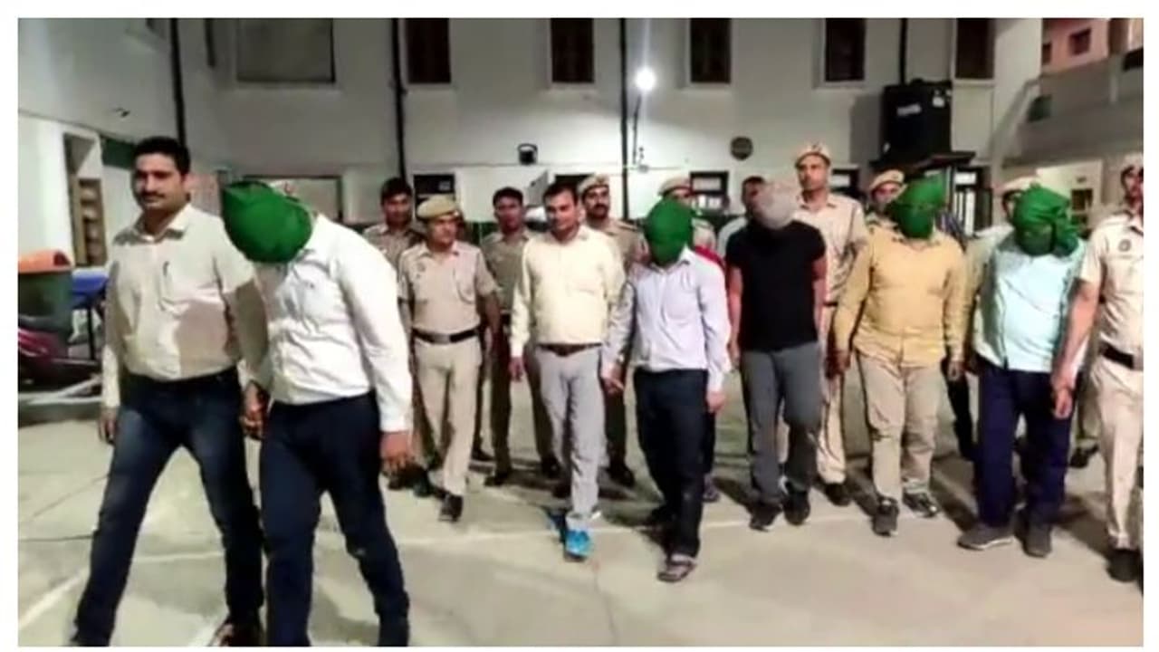 അപ്പോളോ ആശുപത്രി കേന്ദ്രീകരിച്ചുള്ള വൃക്ക മാറ്റിവയ്ക്കൽ റാക്കറ്റ്; അന്വേഷണം, റിപ്പോർട്ട് തേടി അപ്പോളോ ആശുപത്രി കേന്ദ്രീകരിച്ചുള്ള വൃക്ക മാറ്റിവയ്ക്കൽ റാക്കറ്റ്; അന്വേഷണം, റിപ്പോർട്ട് തേടി