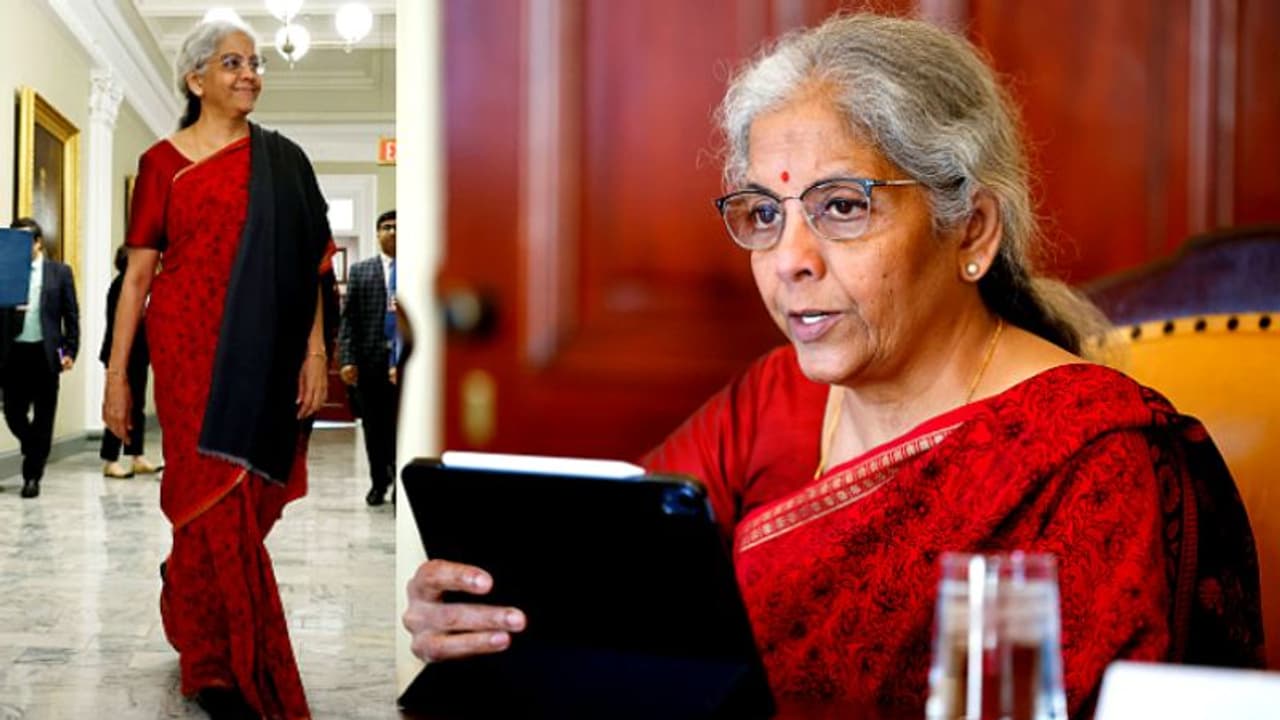 ഇന്ത്യയില് നിന്ന് മൂന്ന് പേർ, അതിലൊന്നാമത് നിർമ്മല സീതാരാമൻ; ലോകത്തിലെ ശക്തരായ വനിതകളുടെ പട്ടികയുമായി ഫോബ്സ് ഇന്ത്യയില് നിന്ന് മൂന്ന് പേർ, അതിലൊന്നാമത് നിർമ്മല സീതാരാമൻ; ലോകത്തിലെ ശക്തരായ വനിതകളുടെ പട്ടികയുമായി ഫോബ്സ്