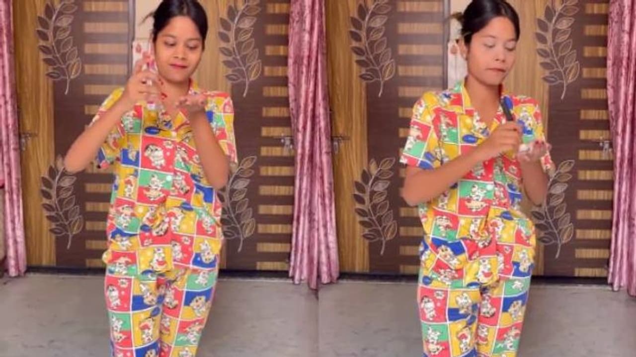 ഇങ്ങനെ സിംപിളായി ഉറങ്ങാൻ പോകുന്ന പെൺകുട്ടികളെ നിങ്ങൾക്ക് ഇഷ്ടല്ലാ? ഇങ്ങനെ സിംപിളായി ഉറങ്ങാൻ പോകുന്ന പെൺകുട്ടികളെ നിങ്ങൾക്ക് ഇഷ്ടല്ലാ?