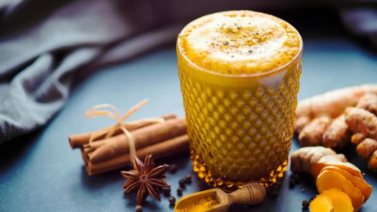 രോഗ പ്രതിരോധശേഷി കൂട്ടാന് രാത്രി കഴിക്കേണ്ട പത്ത് ഭക്ഷണങ്ങള്... രോഗ പ്രതിരോധശേഷി കൂട്ടാന് രാത്രി കഴിക്കേണ്ട പത്ത് ഭക്ഷണങ്ങള്...