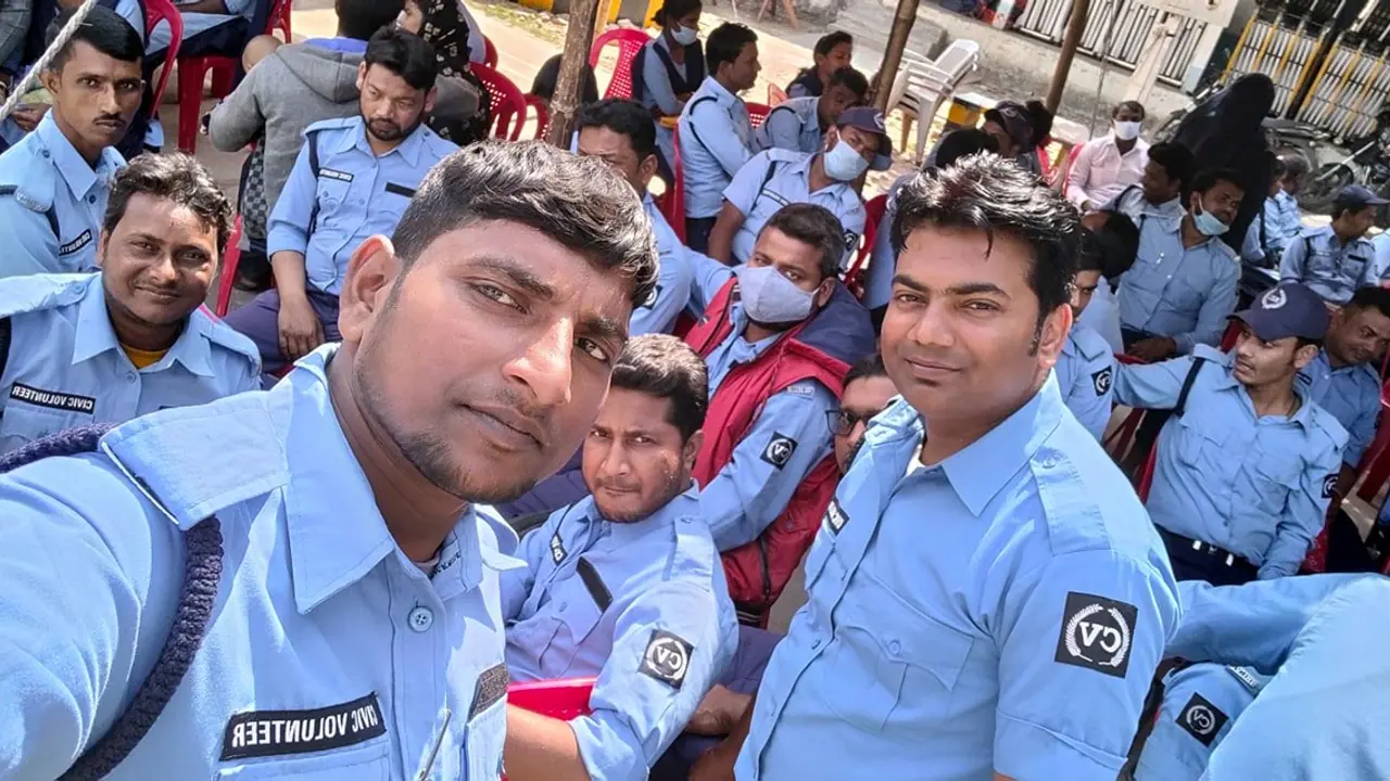 Civic volunteer Civic volunteer