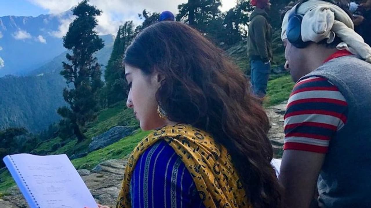 Sara Ali Khan completes 5 years in the industry; reflects on her journey with 'Kedarnath'; Read more Sara Ali Khan completes 5 years in the industry; reflects on her journey with 'Kedarnath'; Read more