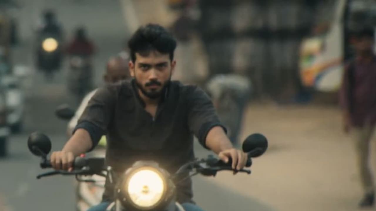 ഞെട്ടിക്കാൻ കാളിദാസ് ജയറാം എത്തുന്നു, ദൃശ്യങ്ങള് പുറത്തുവിട്ടു ഞെട്ടിക്കാൻ കാളിദാസ് ജയറാം എത്തുന്നു, ദൃശ്യങ്ങള് പുറത്തുവിട്ടു