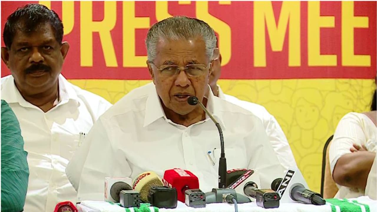 Monthly payment controversy: Kerala High Court orders vigilance probe on CM Pinarayi Vijayan and others Monthly payment controversy: Kerala High Court orders vigilance probe on CM Pinarayi Vijayan and others