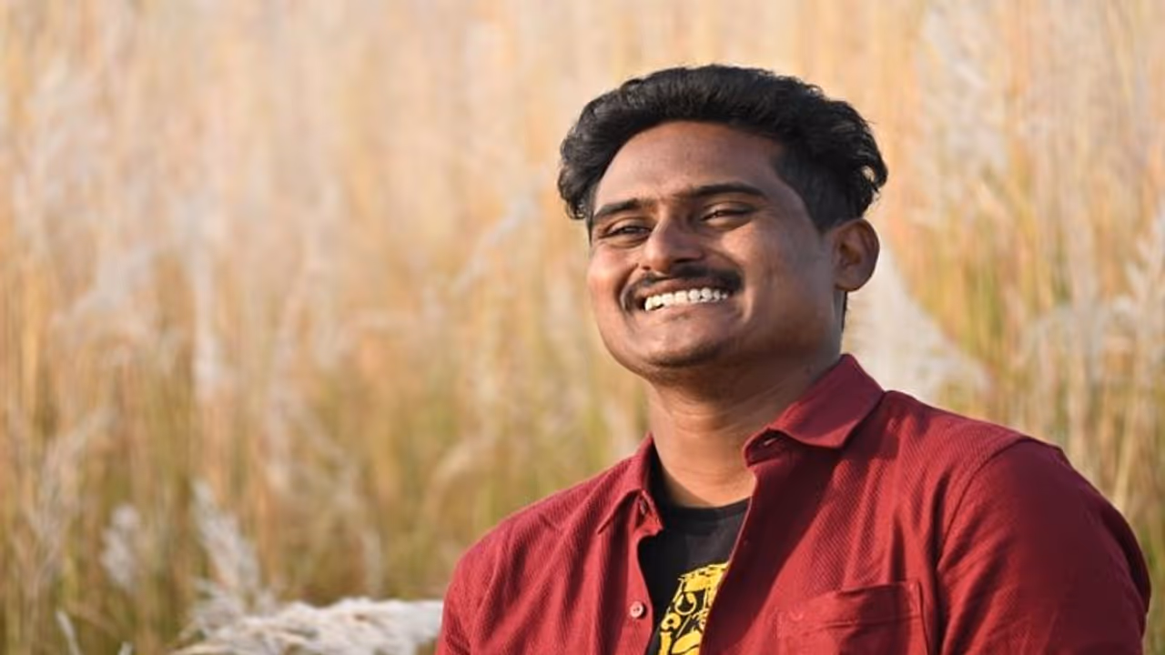 పేర్ల రాము కవిత : చెమటంటిన మట్టిపద్యం పేర్ల రాము కవిత : చెమటంటిన మట్టిపద్యం