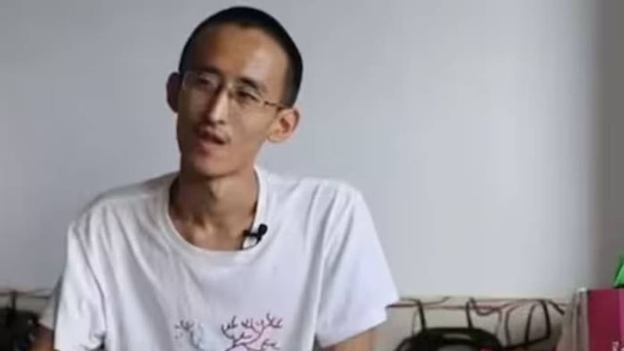 10 ാം വയസ്സിൽ കോളേജിൽ, 16 ാം വയസ്സിൽ പിഎച്ച്‍ഡി, ഇപ്പോള്‍ വെറുതെയിരിപ്പ്, ചെലവ് നോക്കുന്നത് അച്ഛനുമമ്മയും