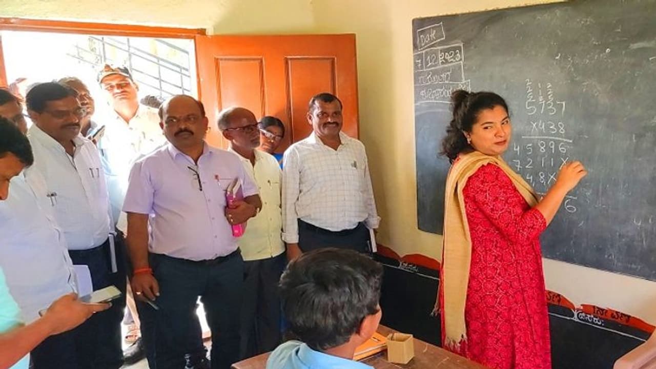 ಕಲಬುರಗಿ: ಶಿಕ್ಷಕಿಯಾದ ಜಿಲ್ಲಾಧಿಕಾರಿ ಫೌಜಿಯಾ ತರನ್ನುಮ್‌