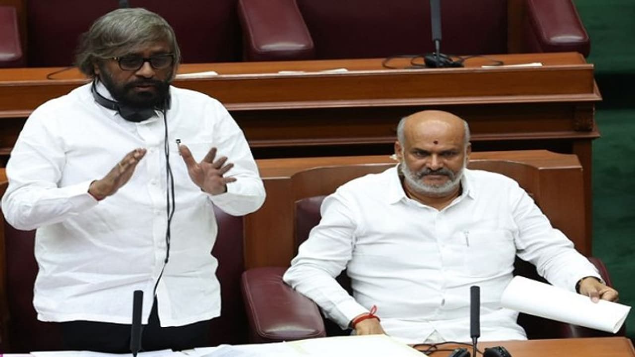 ಬೆಂಗಳೂರು ಸುತ್ತ 2500 ಎಕರೆ ಅರಣ್ಯ ಒತ್ತುವರಿ, ಇದರಿಂದಾಗಿ ಚಿರತೆ, ಆನೆ ದಾಳಿ, ಖಂಡ್ರೆ ಬೆಂಗಳೂರು ಸುತ್ತ 2500 ಎಕರೆ ಅರಣ್ಯ ಒತ್ತುವರಿ, ಇದರಿಂದಾಗಿ ಚಿರತೆ, ಆನೆ ದಾಳಿ, ಖಂಡ್ರೆ