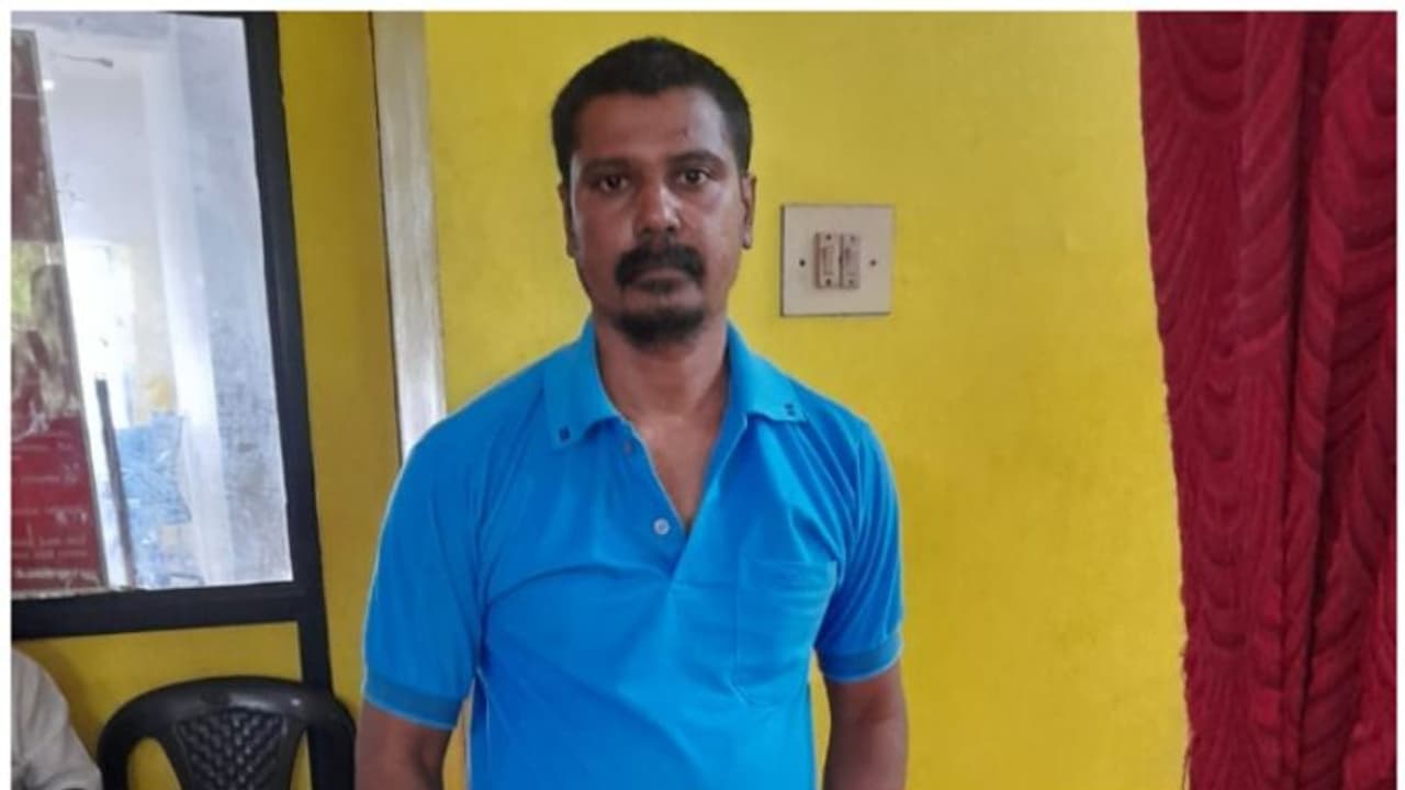 ജർമ്മനി, കാനഡ, ഓസ്ട്രേലിയ രാജ്യങ്ങളിലേക്ക് വിസ തരപ്പെടുത്തുമെന്ന് വാഗ്ദാനം ചെയ്ത് പണം വാങ്ങി; യുവാവ് അറസ്റ്റിൽ ജർമ്മനി, കാനഡ, ഓസ്ട്രേലിയ രാജ്യങ്ങളിലേക്ക് വിസ തരപ്പെടുത്തുമെന്ന് വാഗ്ദാനം ചെയ്ത് പണം വാങ്ങി; യുവാവ് അറസ്റ്റിൽ