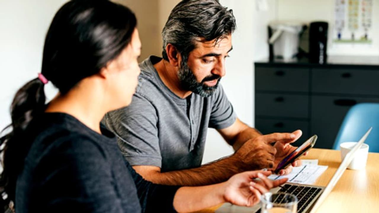 പണപ്പെരുപ്പത്തോട് പടവെട്ടാം; സമ്പാദ്യം വർദ്ധിപ്പിക്കുന്നതിനുള്ള എളുപ്പവഴികൾ ഇതാ