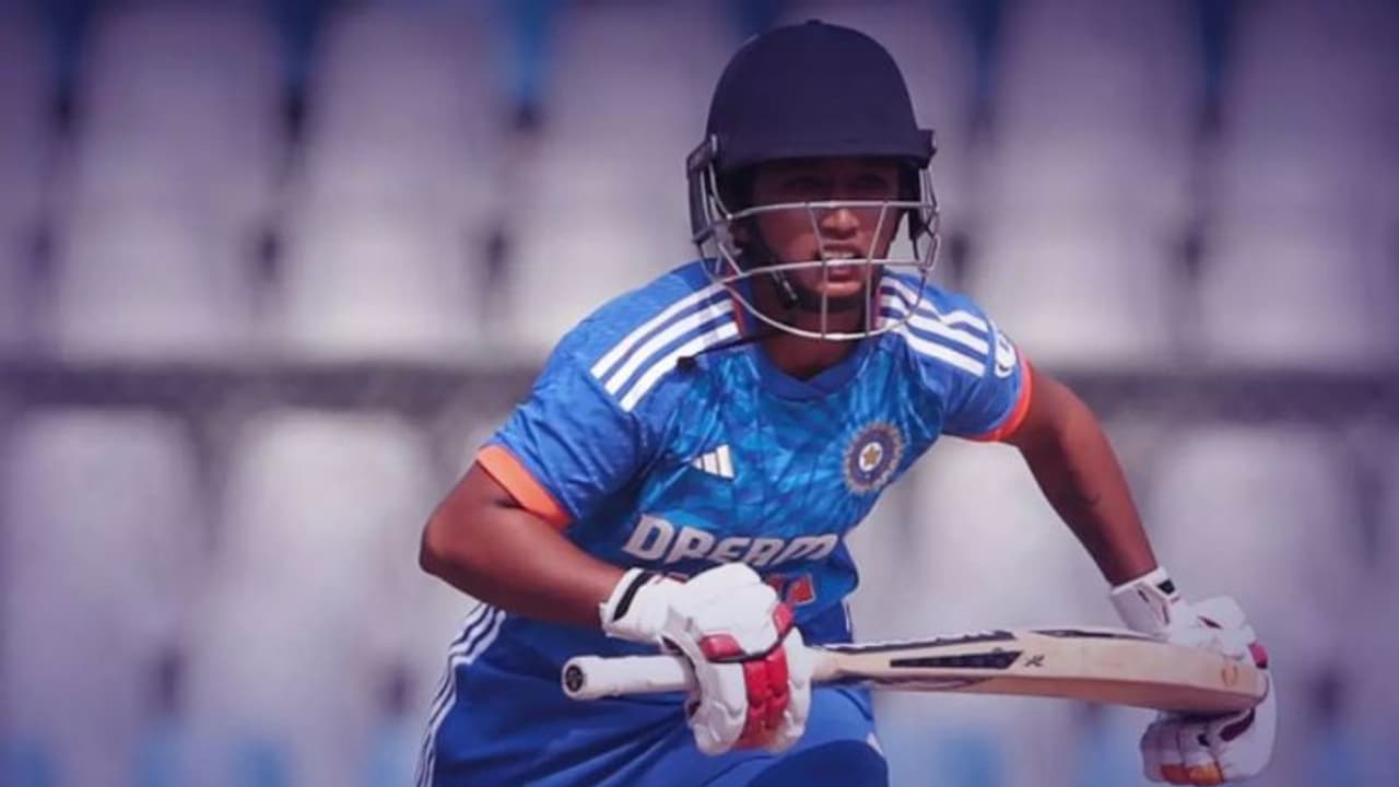 Vrinda Dinesh: அடிப்படை விலையோ ரூ.10 லட்சம், ஏலம் எடுக்கப்பட்டதோ ரூ.1.3 கோடி: யார் இந்த விருந்தா தினேஷ்?