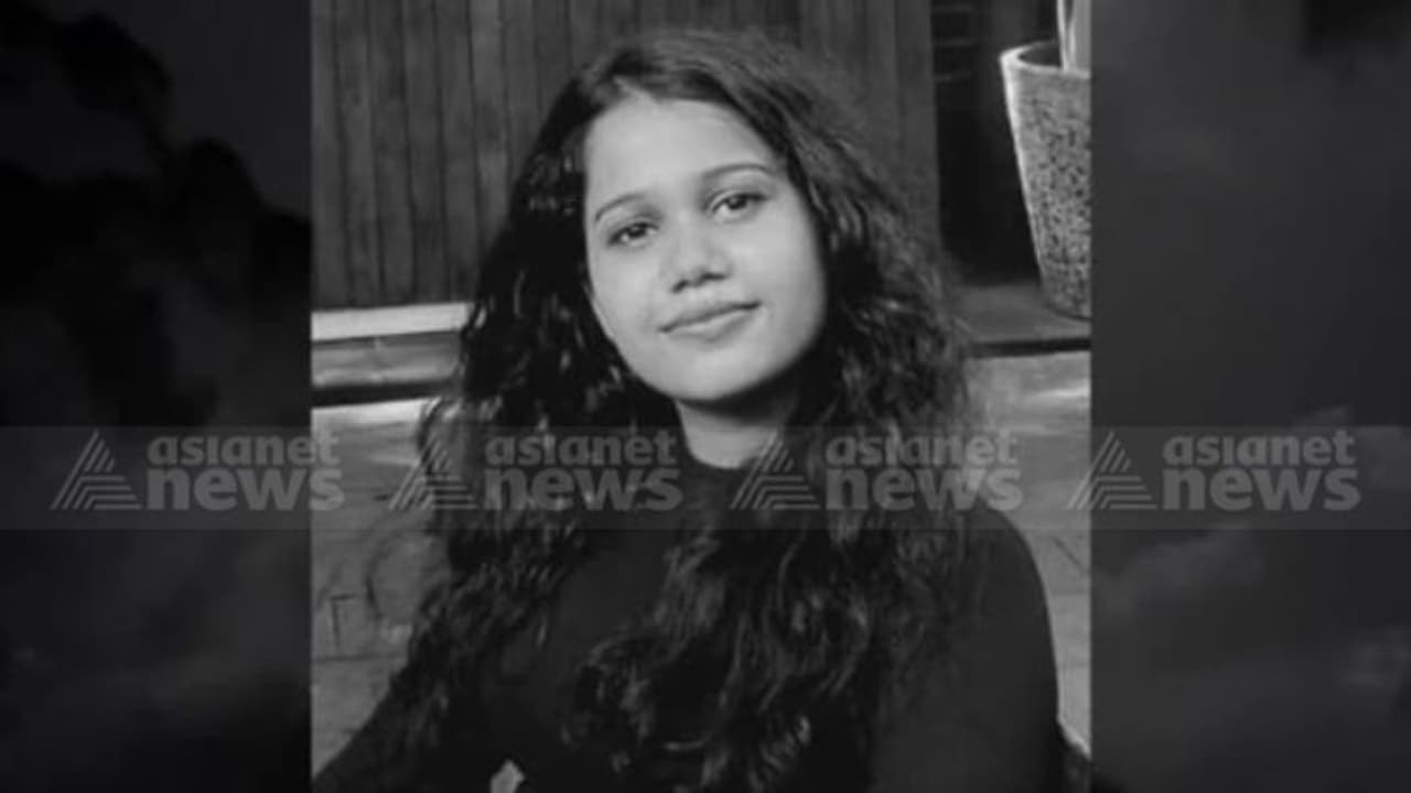 '2 മാസം മുമ്പ് ഹോസ്റ്റൽ വിട്ടു, വാടക വീട്ടിലേക്ക് മാറി, റെക്കോർഡ് ബുക്കെടുക്കാൻ പോയ അഥിതി തിരികെ വന്നില്ല' '2 മാസം മുമ്പ് ഹോസ്റ്റൽ വിട്ടു, വാടക വീട്ടിലേക്ക് മാറി, റെക്കോർഡ് ബുക്കെടുക്കാൻ പോയ അഥിതി തിരികെ വന്നില്ല'