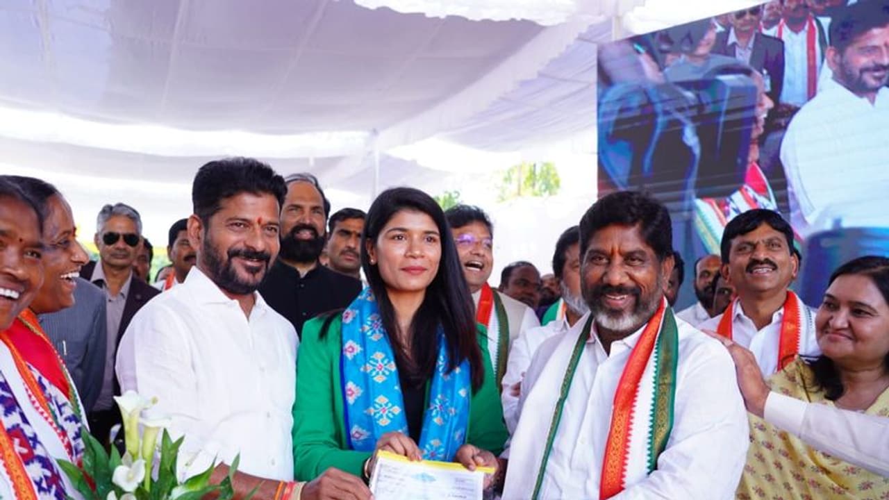 టార్గెట్ పారిస్ ఒలింపిక్స్ మెడల్.. నిఖత్ జరీన్ కు తెలంగాణ సర్కారు రూ.2 కోట్ల సాయం టార్గెట్ పారిస్ ఒలింపిక్స్ మెడల్.. నిఖత్ జరీన్ కు తెలంగాణ సర్కారు రూ.2 కోట్ల సాయం