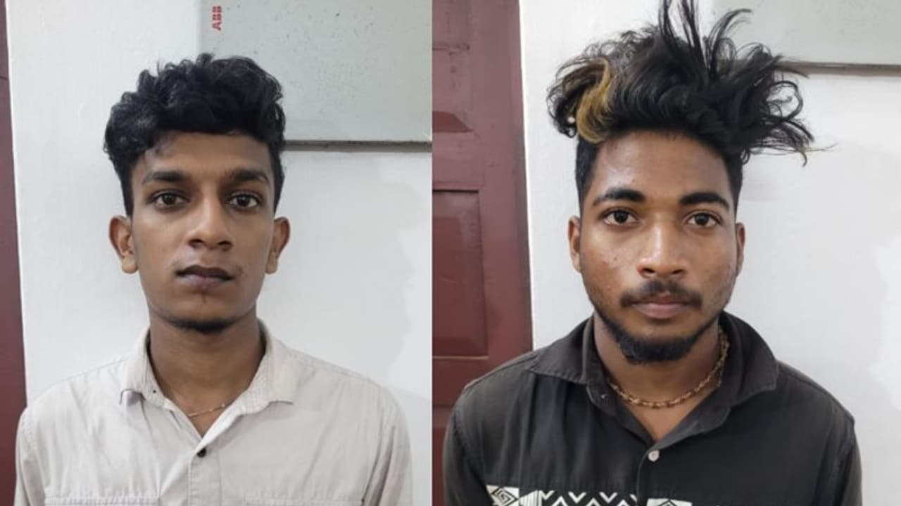 'ബുള്ളറ്റിൽ 3 പേരെത്തി, 2 പേർ ഇറങ്ങി, ഒരാൾ മതിൽ ചാടി ക്ഷേത്രത്തിലേക്ക്'; നടന്നതെല്ലാം 'മുകളിലൊരാൾ' കണ്ടു! 'ബുള്ളറ്റിൽ 3 പേരെത്തി, 2 പേർ ഇറങ്ങി, ഒരാൾ മതിൽ ചാടി ക്ഷേത്രത്തിലേക്ക്'; നടന്നതെല്ലാം 'മുകളിലൊരാൾ' കണ്ടു!