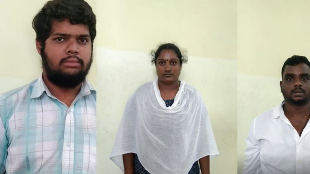 கள்ளக்காதலனால் பிறந்த குழந்தை.. வேறு வழியில்லாமல் குழந்தை ரூ.2 லட்சத்துக்கு விற்பனை.. வசமாக சிக்கிய 4 பேர்! கள்ளக்காதலனால் பிறந்த குழந்தை.. வேறு வழியில்லாமல் குழந்தை ரூ.2 லட்சத்துக்கு விற்பனை.. வசமாக சிக்கிய 4 பேர்!