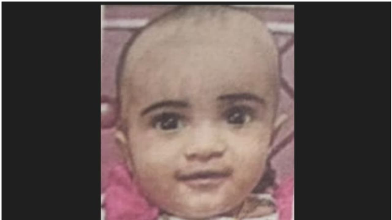 തെരുവ് നായ ഓടിച്ചപ്പോൾ അമ്മയുടെ കൈയിൽ നിന്ന് വഴുതി കിണറ്റിൽ വീണു, പിഞ്ചുകുഞ്ഞിന് ദാരുണാന്ത്യം തെരുവ് നായ ഓടിച്ചപ്പോൾ അമ്മയുടെ കൈയിൽ നിന്ന് വഴുതി കിണറ്റിൽ വീണു, പിഞ്ചുകുഞ്ഞിന് ദാരുണാന്ത്യം