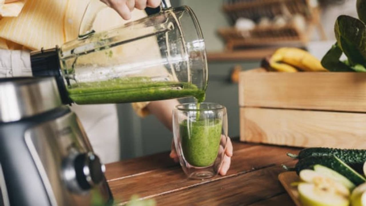 എല്ലുകള്‍ ബലമുള്ളതാകാൻ പതിവായി കുടിക്കാം ഈ 'ഹെല്‍ത്തി' പാനീയങ്ങള്‍...