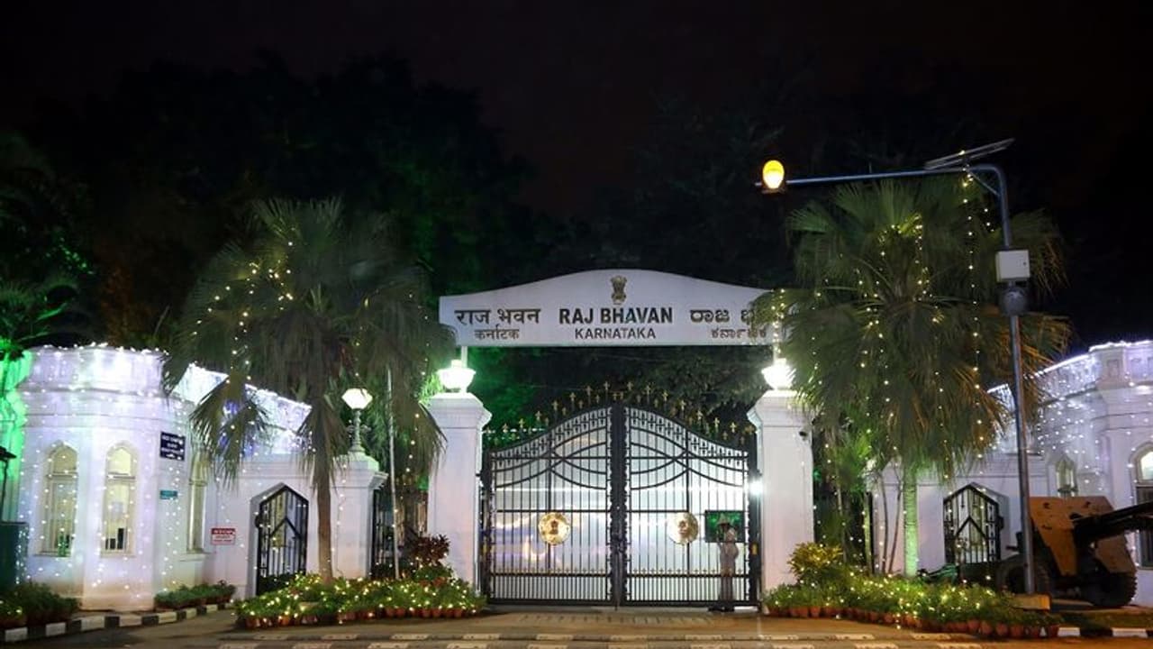 കര്‍ണാടക രാജ്ഭവന് ബോംബ് ഭീഷണി; ഫോണ്‍ വിളിയെത്തിയത് അജ്ഞാത നമ്പറില്‍ നിന്ന്