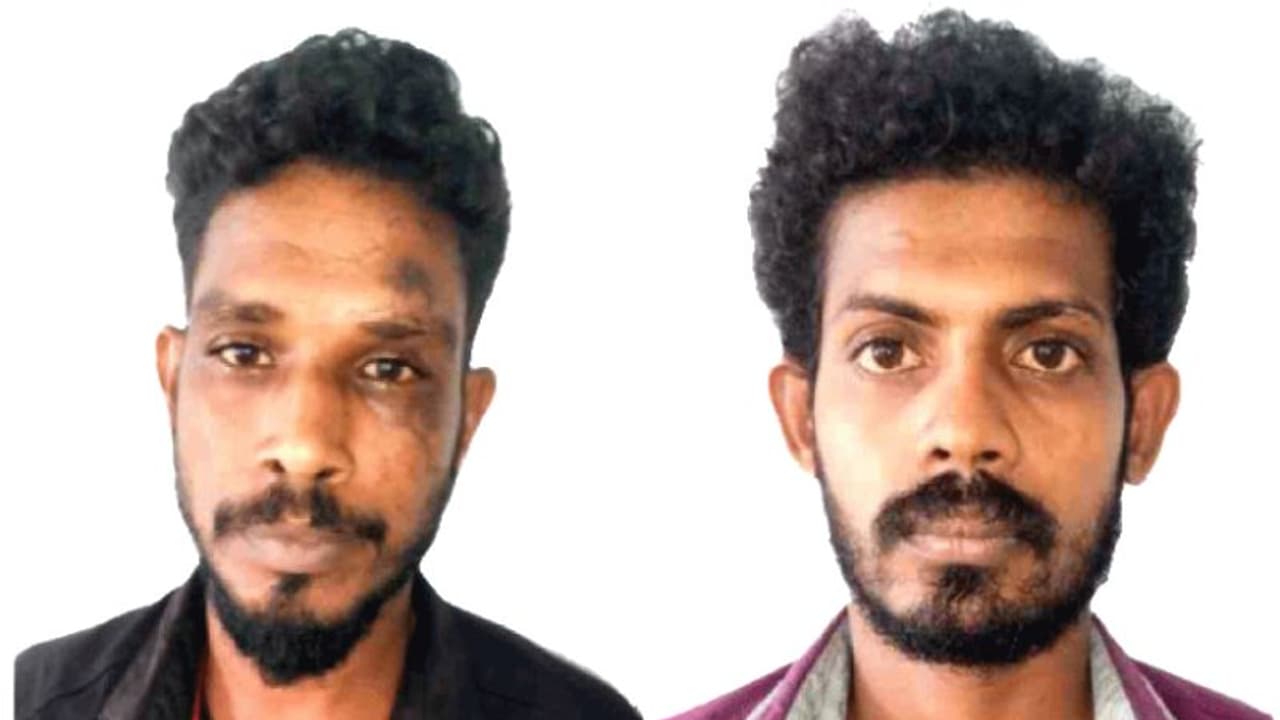 വർക്കല സ്വദേശിയെ അടിച്ചു നിലത്തുവീഴ്ത്തി സ്വര്ണമാല കവർന്നു, ആട് മോഷണ കേസിലും പ്രതികൾ, യുവാക്കൾ പിടിയിൽ വർക്കല സ്വദേശിയെ അടിച്ചു നിലത്തുവീഴ്ത്തി സ്വര്ണമാല കവർന്നു, ആട് മോഷണ കേസിലും പ്രതികൾ, യുവാക്കൾ പിടിയിൽ