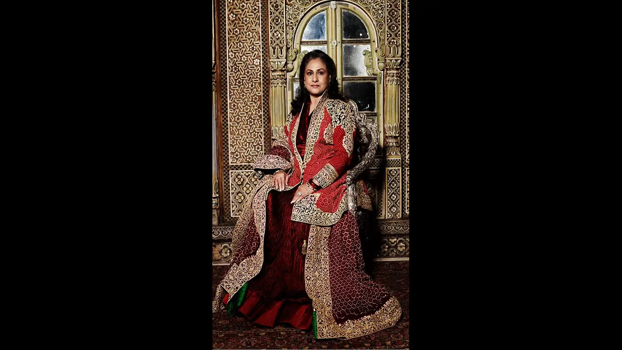 Jaya Bachchan calls Budget 2024 as 'drama' says, 'young people have been given false promises' Jaya Bachchan calls Budget 2024 as 'drama' says, 'young people have been given false promises'