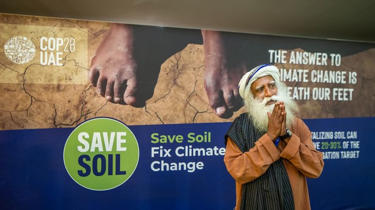 Save Soil | “மண் வளத்தை காப்பாற்றாமல் சுற்றுச்சூழலை காப்பாற்ற முடியாது” சத்குரு பேச்சு! Save Soil | “மண் வளத்தை காப்பாற்றாமல் சுற்றுச்சூழலை காப்பாற்ற முடியாது” சத்குரு பேச்சு!