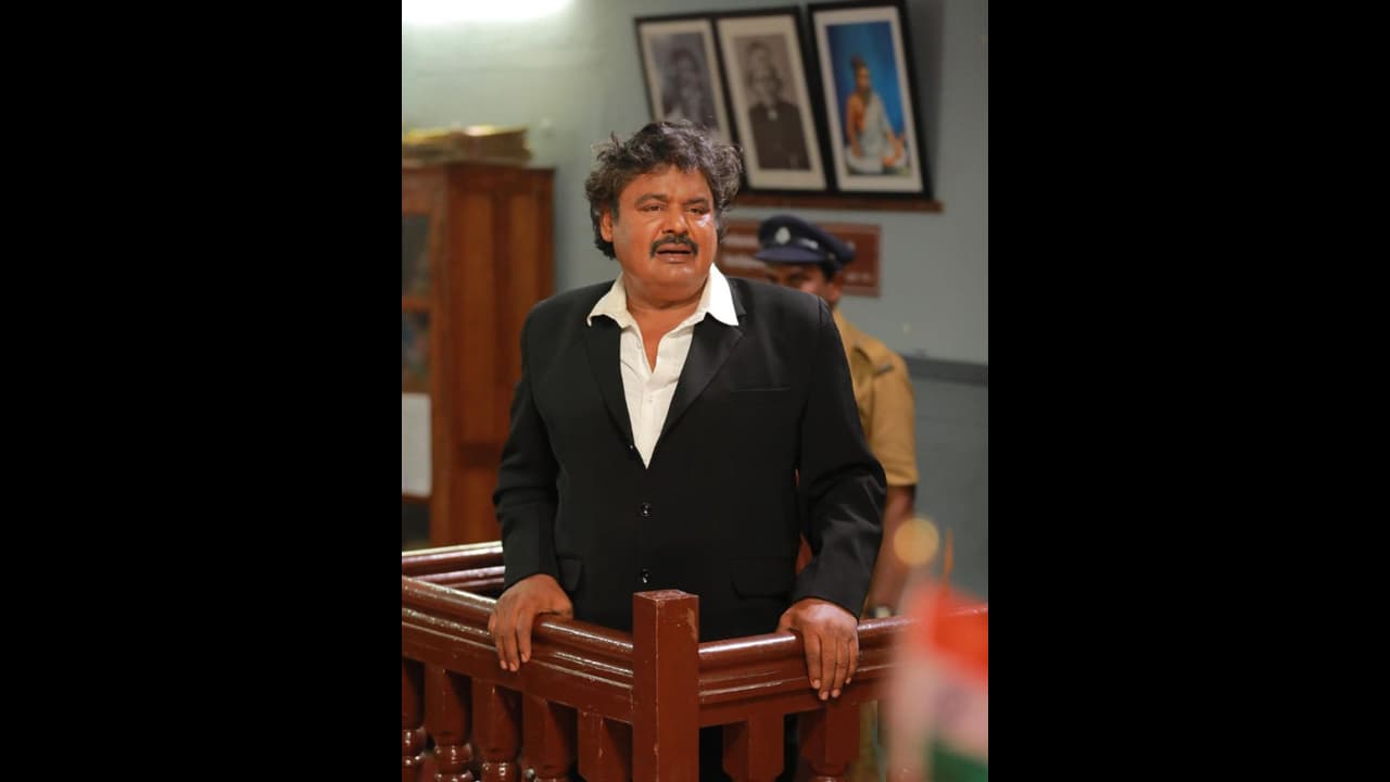 നടൻ മൻസൂർ അലി ഖാന്‍ തിരിച്ചടി; തൃഷയ്ക്കെതിരെ നല്‍കിയ കേസ് പിഴ ചുമത്തി തള്ളി കോടതി.!