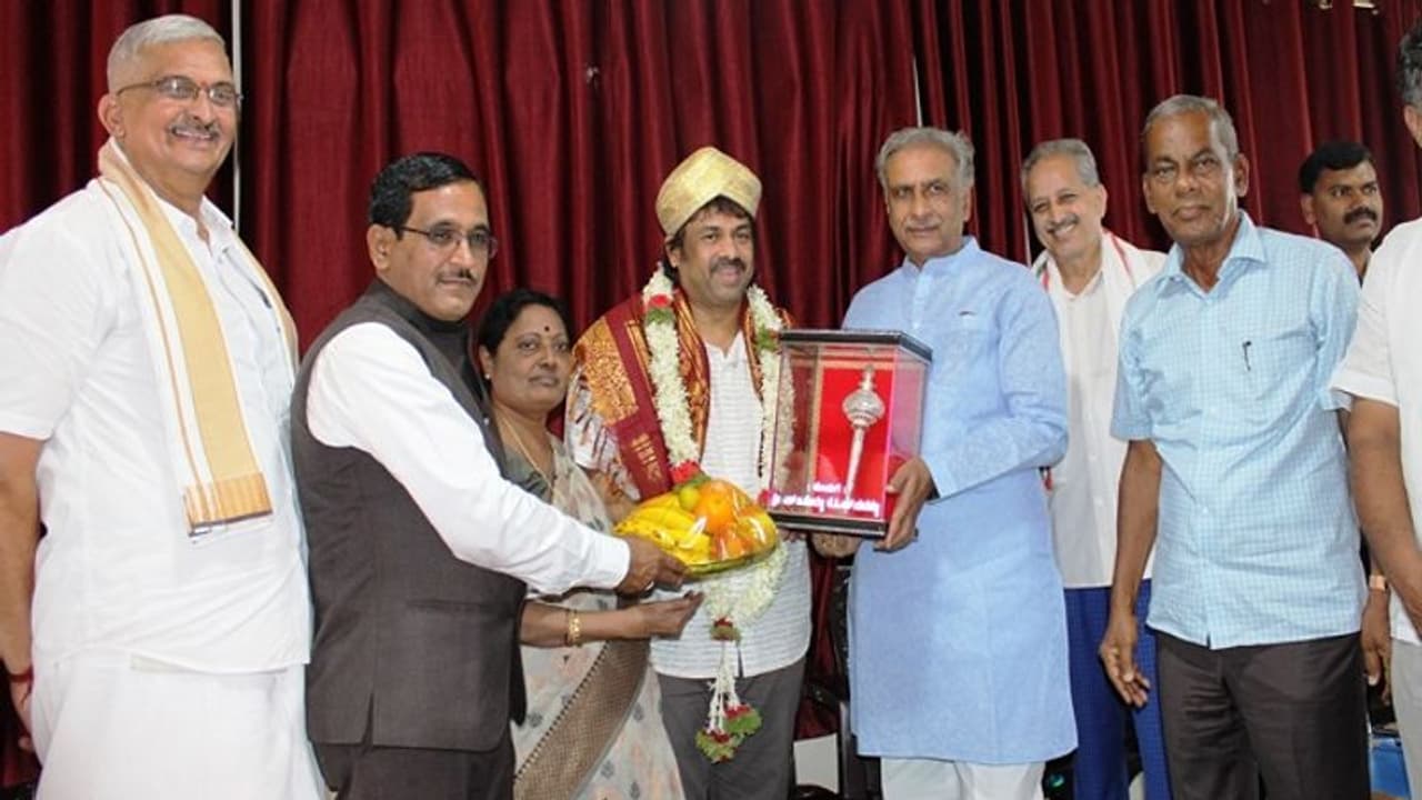 ಮುಂದಿನ ವರ್ಷ 500 ಸರ್ಕಾರಿ ಶಾಲೆಗಳ ಅಭಿವೃದ್ಧಿ: ಸಚಿವ ಮಧು ಬಂಗಾರಪ್ಪ ಮುಂದಿನ ವರ್ಷ 500 ಸರ್ಕಾರಿ ಶಾಲೆಗಳ ಅಭಿವೃದ್ಧಿ: ಸಚಿವ ಮಧು ಬಂಗಾರಪ್ಪ