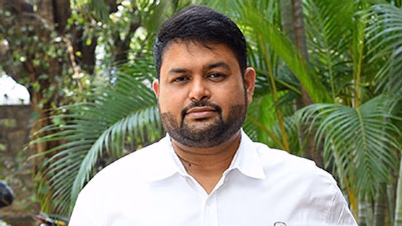 మళ్ళీ దొరికిపోయిన థమన్... జరగండి సాంగ్ ఆ స్టార్ హీరో సాంగ్ కాపీనా!