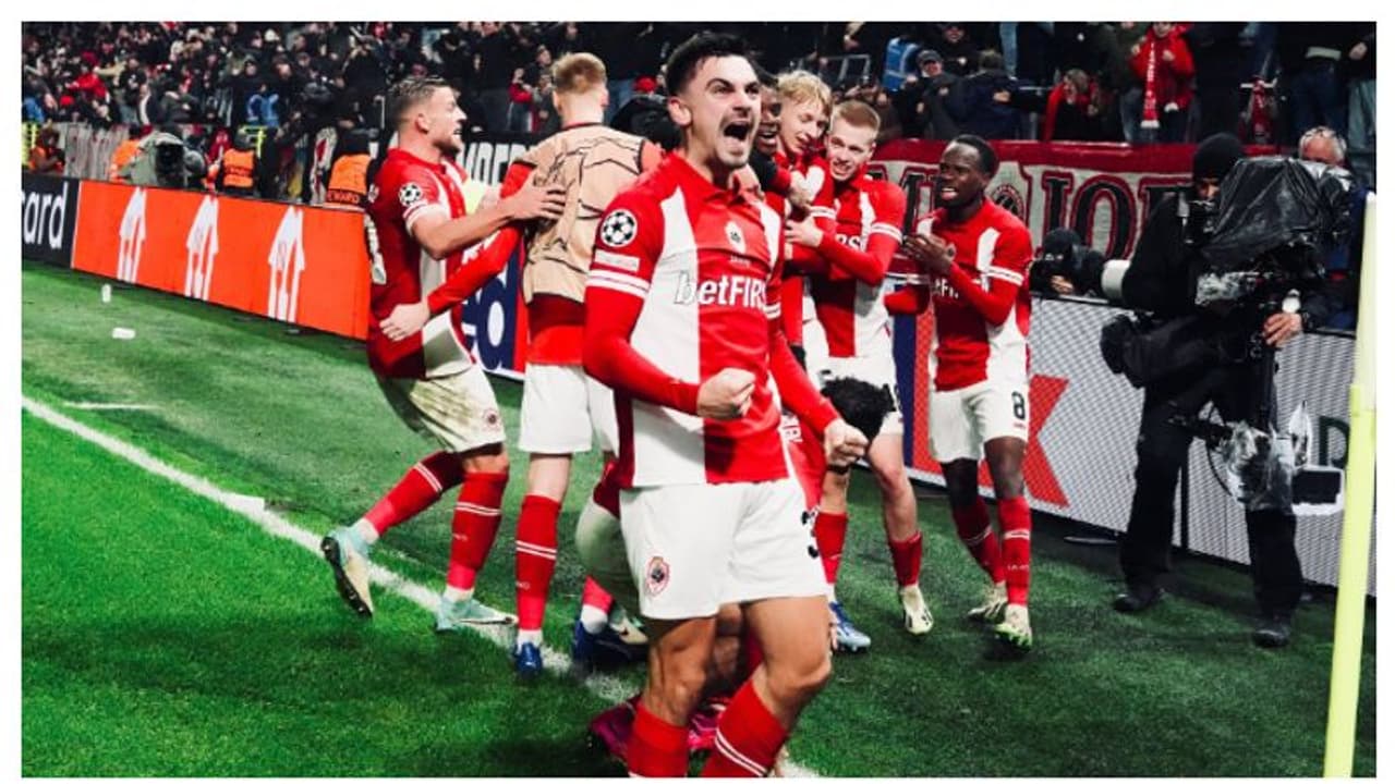 ചാംപ്യന്സ് ലീഗ്: ബാഴ്സലോണയ്ക്ക് ഞെട്ടിപ്പിക്കുന്ന തോല്വി! സമ്പൂര്ണ ജയവുമായി സിറ്റി പ്രീ ക്വാര്ട്ടറില് ചാംപ്യന്സ് ലീഗ്: ബാഴ്സലോണയ്ക്ക് ഞെട്ടിപ്പിക്കുന്ന തോല്വി! സമ്പൂര്ണ ജയവുമായി സിറ്റി പ്രീ ക്വാര്ട്ടറില്