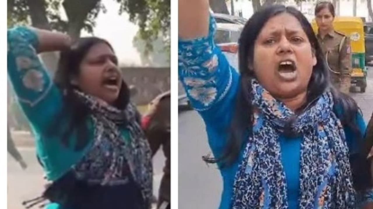 Lok sabha Security Breach: పనిలేకే పార్లమెంట్ పై దాడి చేశారా? Lok sabha Security Breach: పనిలేకే పార్లమెంట్ పై దాడి చేశారా?