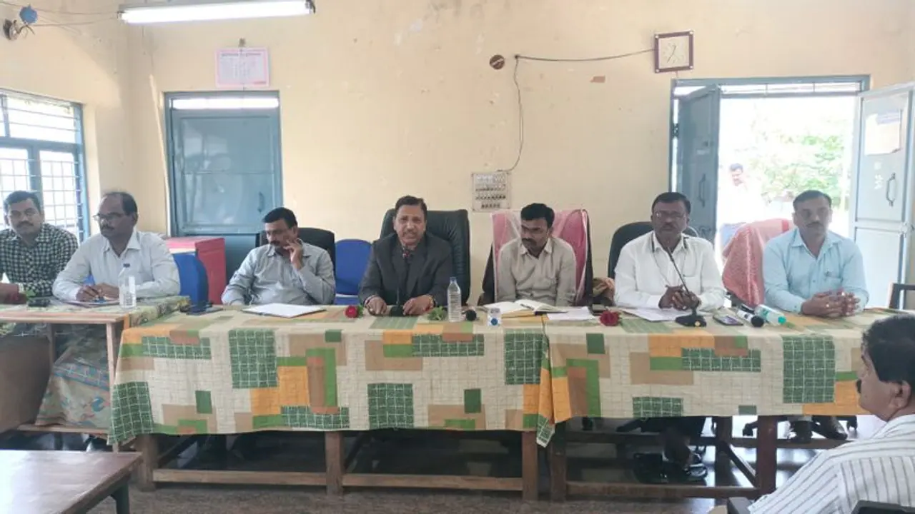 ಸಾರ್ವಜನಿಕರಿಂದ ದೂರು ಬಂದರೆ ಅಧಿಕಾರಿಗಳ ವಿರುದ್ಧ ಕಠಿಣ ಕ್ರಮ: ತುಮಕೂರು ಲೋಕಾಯುಕ್ತ ಸಾರ್ವಜನಿಕರಿಂದ ದೂರು ಬಂದರೆ ಅಧಿಕಾರಿಗಳ ವಿರುದ್ಧ ಕಠಿಣ ಕ್ರಮ: ತುಮಕೂರು ಲೋಕಾಯುಕ್ತ