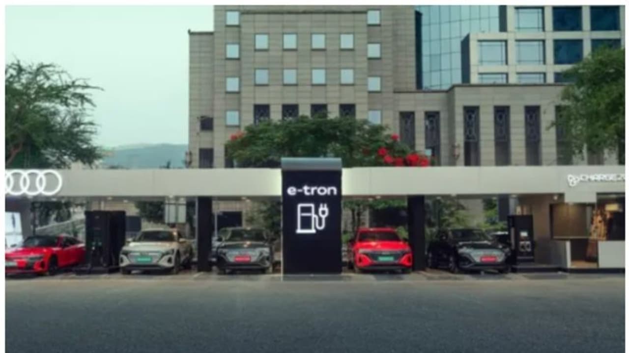 ഇതാ ഇന്ത്യയിലെ ആദ്യ അൾട്രാ ഫാസ്റ്റ് ചാർജിംഗ് സ്റ്റേഷൻ! തുടങ്ങിയത് ഔഡി