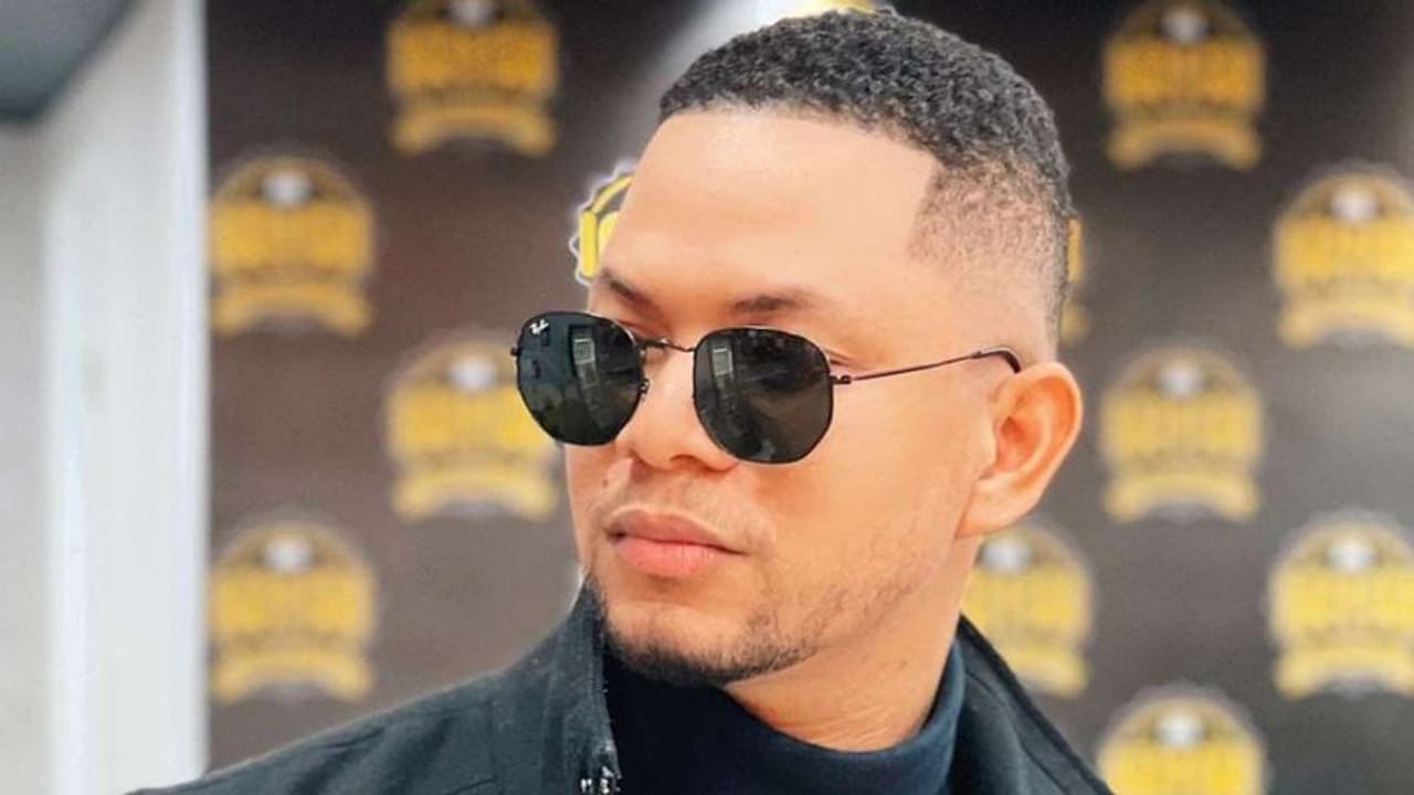 Who was Pedro Henrique? Brazilian gospel singer dies due to heart attack while performing watch Who was Pedro Henrique? Brazilian gospel singer dies due to heart attack while performing watch