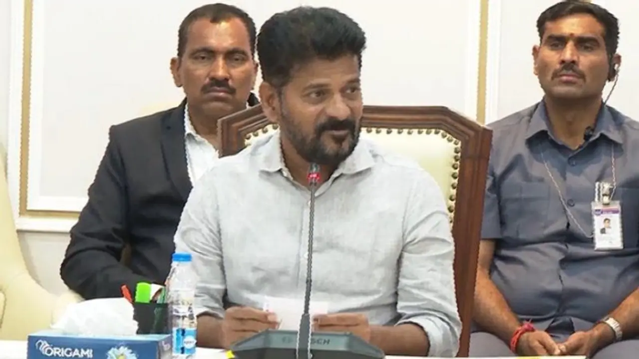 ‘తమ్ముడు బరిలో లేడు’.. మోడీని పెద్దన్న అనడంపై రేవంత్ కామెంట్స్