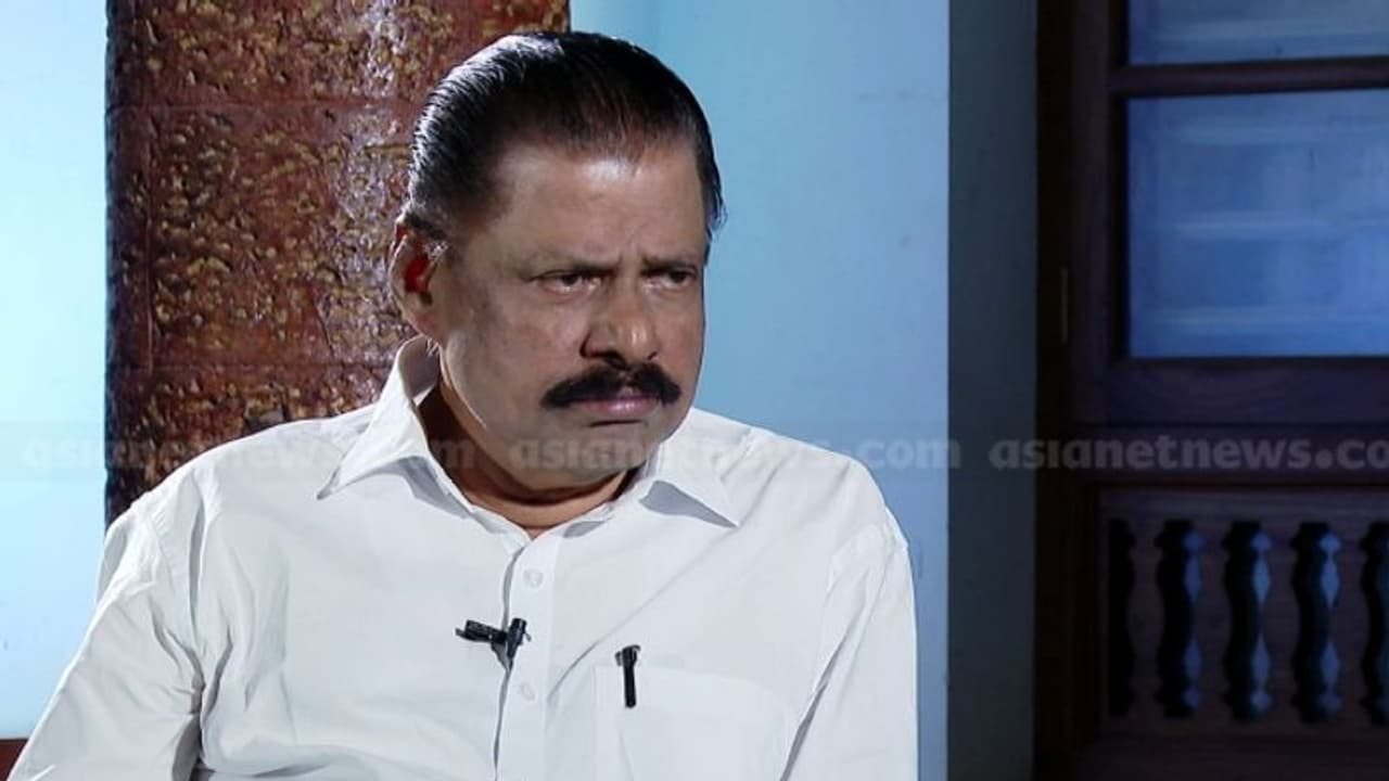 നവ കേരള സദസ്സിന് പാര്ട്ടി പ്രവര്ത്തകര് സംരക്ഷണം നൽകേണ്ട കാര്യമില്ല, ഇനിയും ഇടപെടില്ല: എംവി ഗോവിന്ദൻ നവ കേരള സദസ്സിന് പാര്ട്ടി പ്രവര്ത്തകര് സംരക്ഷണം നൽകേണ്ട കാര്യമില്ല, ഇനിയും ഇടപെടില്ല: എംവി ഗോവിന്ദൻ